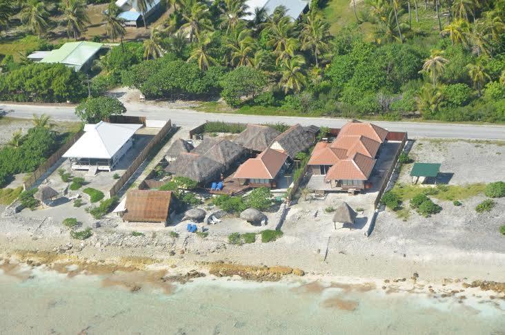 Miki Miki Lodge Avatoru Exterior photo